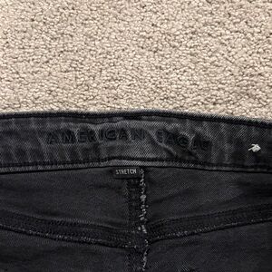 American Eagle Faded Black Denim Jeans. Size 6 Regular Length.